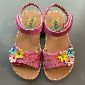 Toddler girl sandals, worn once